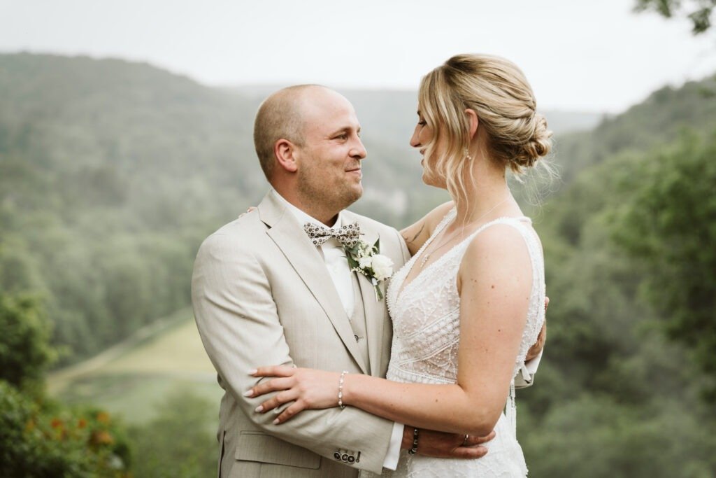 Hochzeit von Michelle & Kevin auf dem Hofgut Maisenburg